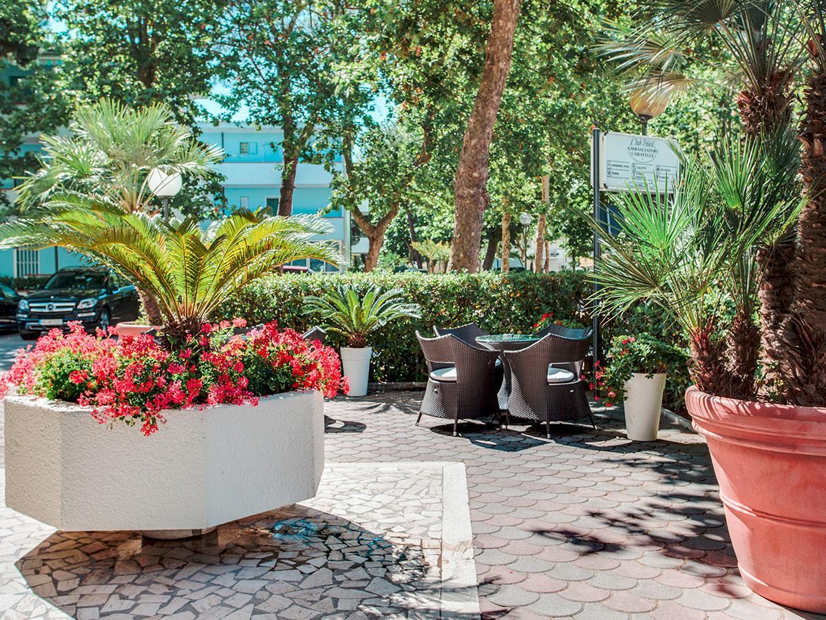 Hotel Caravelle تْشيزيناتيكو المظهر الخارجي الصورة